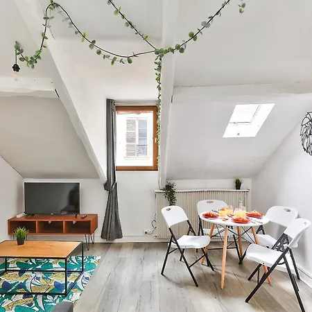 Luxembourg Apartment Paris